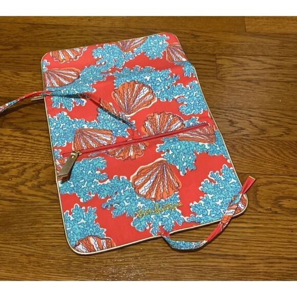 Lilly Pulitzer On A Roll Pouch - Watermelon Carolina Small NWOT - Picture 3 of 4